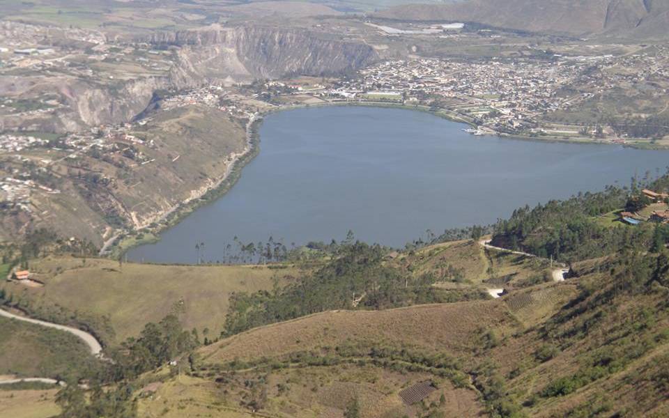 El romance entre la mama Cotacachi y el taita Imbabura