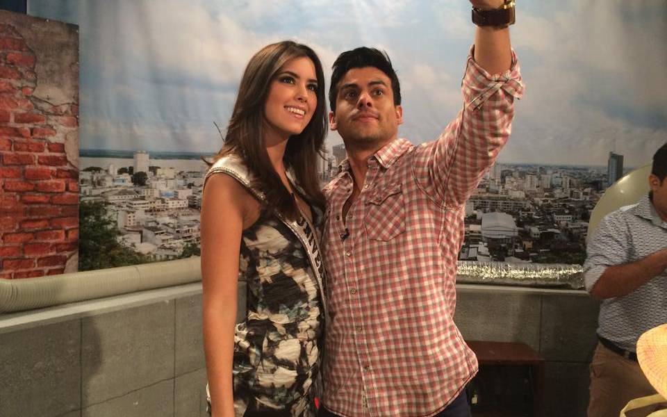 La Miss Universo Paulina Vega se divirtió jugando en En Contacto