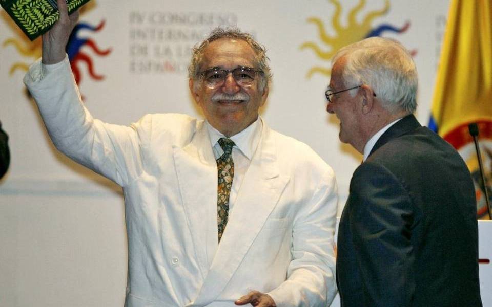 Recuperan primera edición de &quot;Cien años de soledad&quot; robada en feria de Bogotá