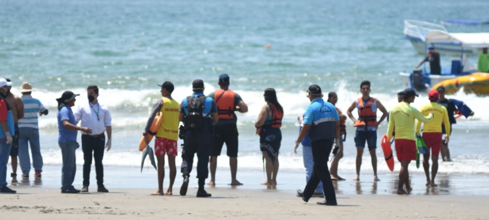 El cierre de playas en este feriado preocupa al sector turístico
