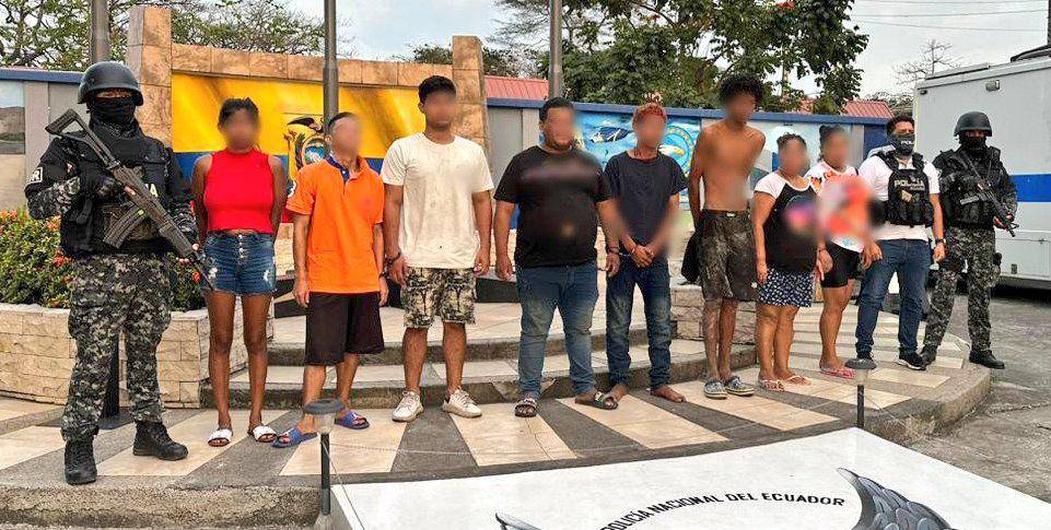 Policía detiene a ocho personas por el secuestro de padre e hijo en Samanes, norte de Guayaquil