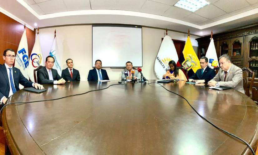 Representantes de las funciones del Estado dialogaron sobre lucha contra el crimen