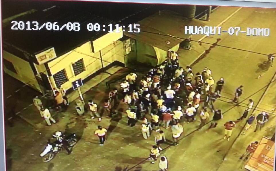 Enfrentamientos entre hinchas de Ecuador y Perú en Huaquillas tras victoria peruana