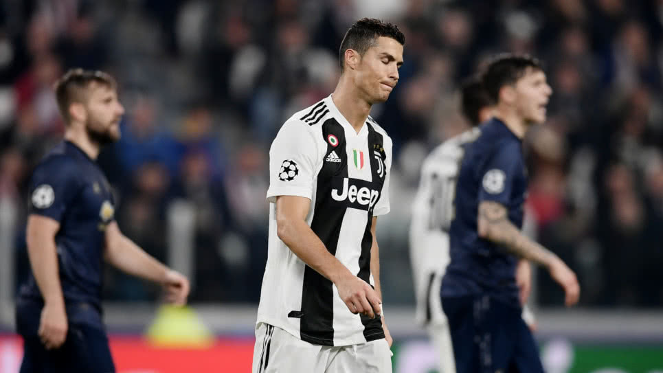 Ajax sorprende y elimina a la Juventus de CR7