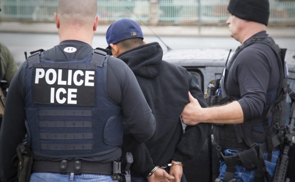 EE.UU: Detienen a migrante infectado con bacteria carnívora