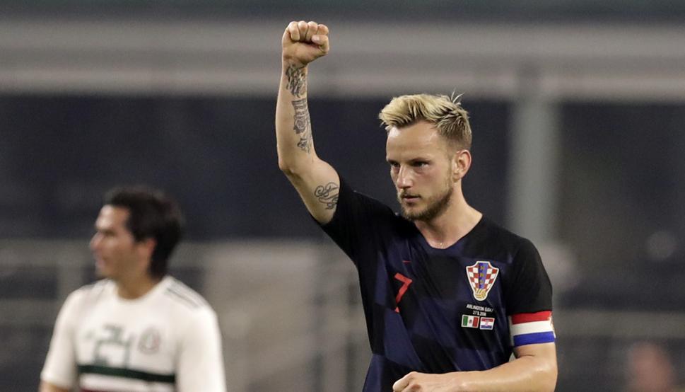 Sevilla confirma el fichaje de Rakitic por $1,8 millones