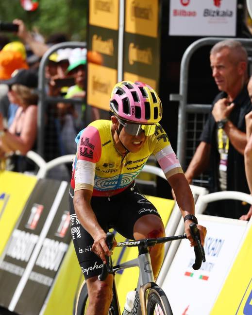 Richard Carapaz, ciclista ecuatoriano, correrá en el Tour de Colombia 2024.
