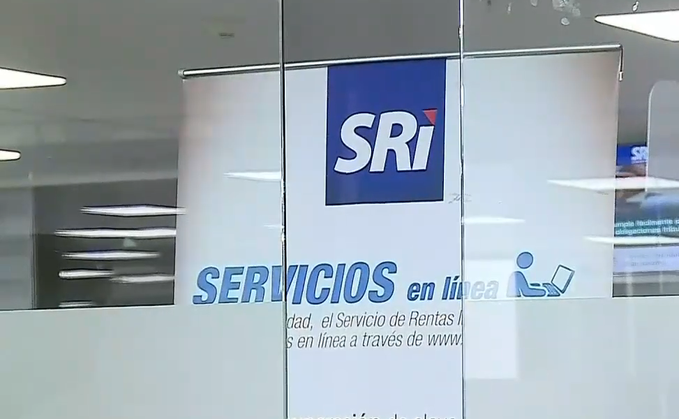 El SRI ha detectado USD 3 700 millones en facturas de empresas fantasmas, pero pocas enfrentan sentencias