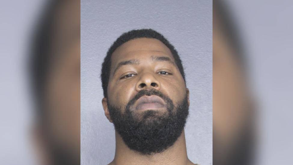 Marcus Morris Sr., jugador de la NBA, es arrestado por fraude en Florida