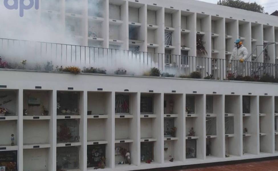 Coronavirus: crece demanda de tumbas en Quito