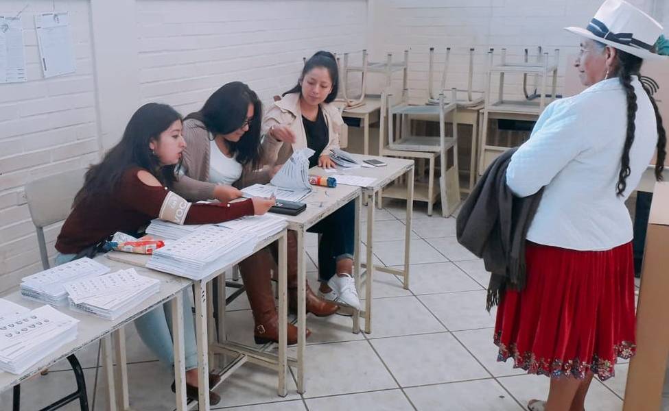 15.363 electores de Girón votan en consulta popular