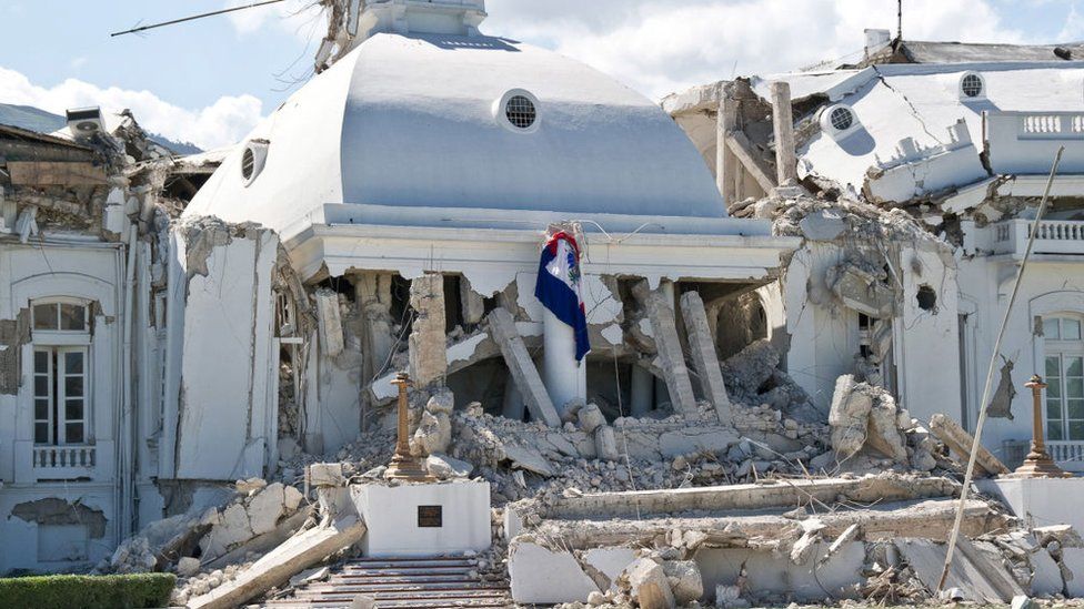 3 imágenes icónicas del terremoto de Haití que en 2010 dejó 300 mil muertos