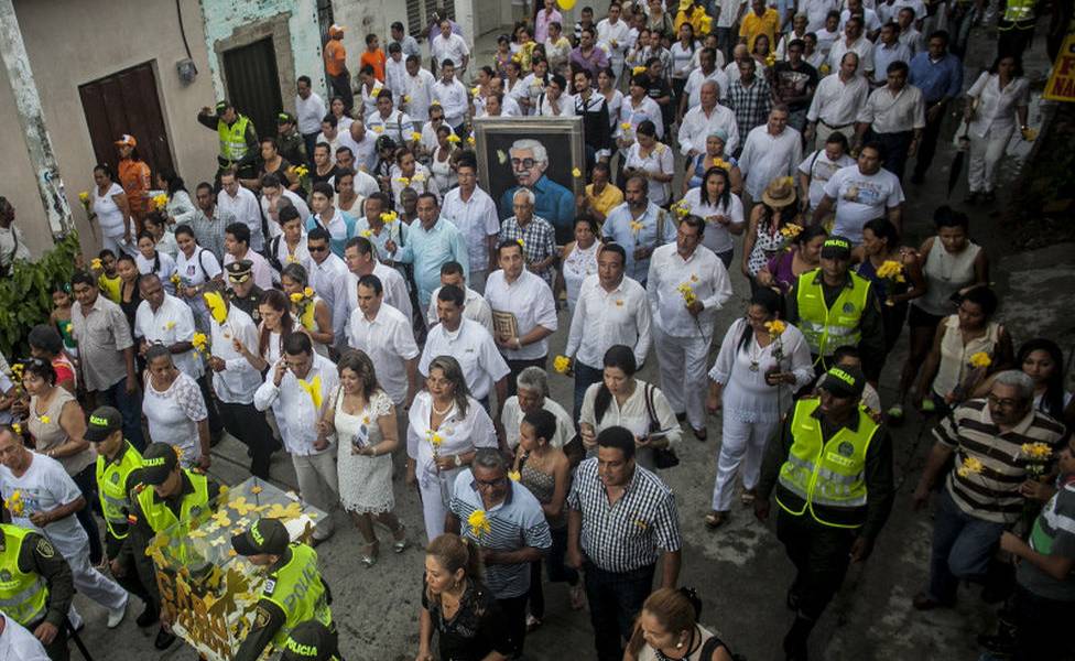 Aracataca despide con vallenatos y flores a Gabo