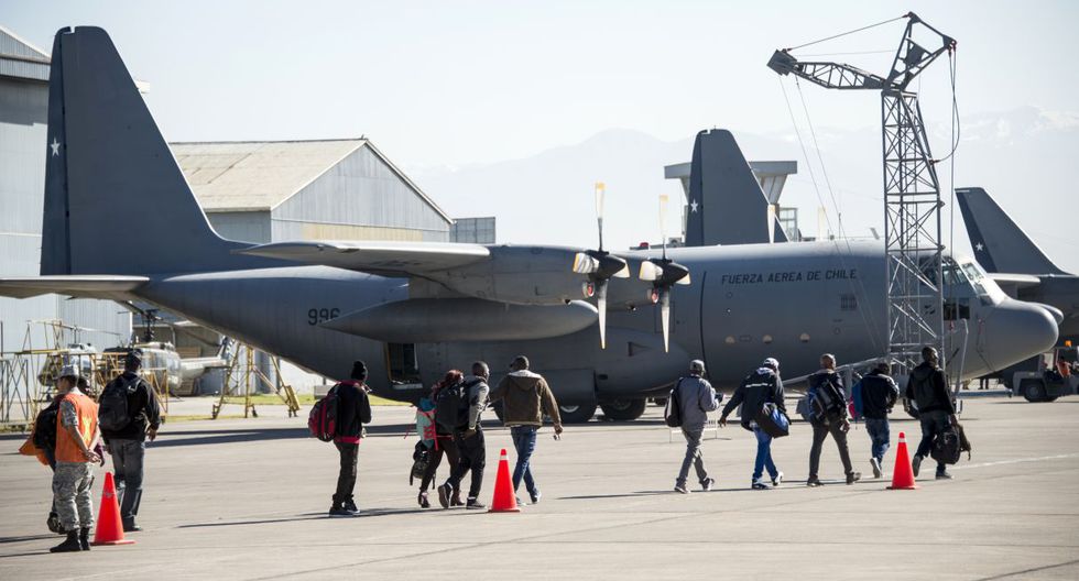 Desaparece avión militar chileno con 38 personas a bordo