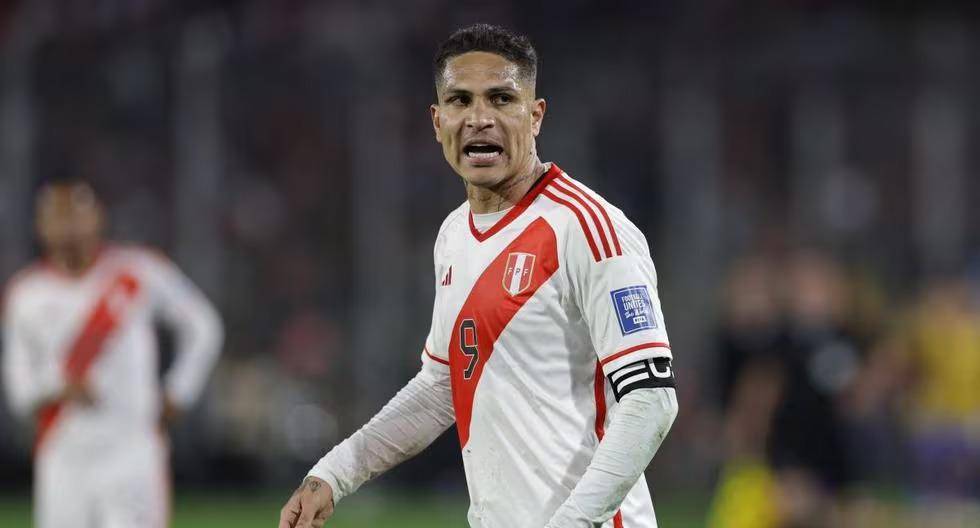 La llegada de Paolo Guerrero al fútbol peruano está en duda por amenazas sobre su madre