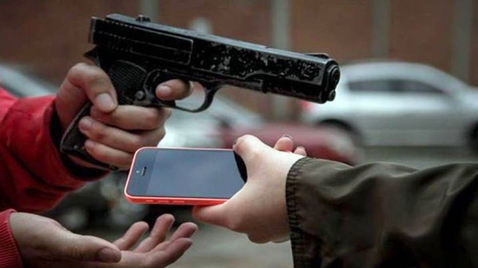 Seis ladrones asaltaron a un joven en la Prosperina