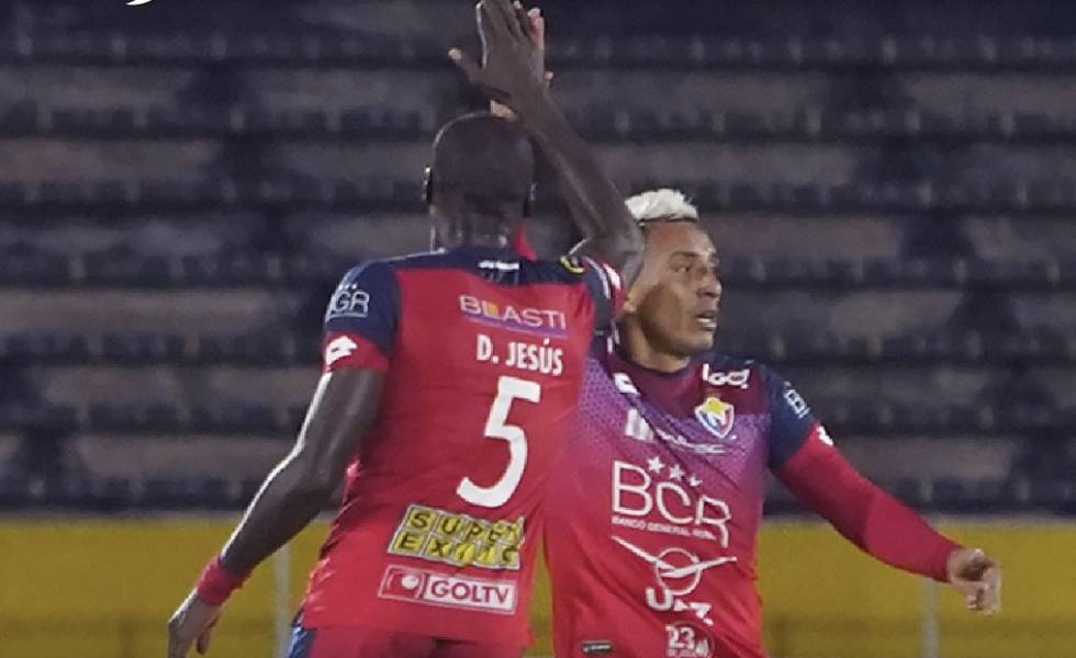 Emelec pierde en Quito ante El Nacional por la fecha 10