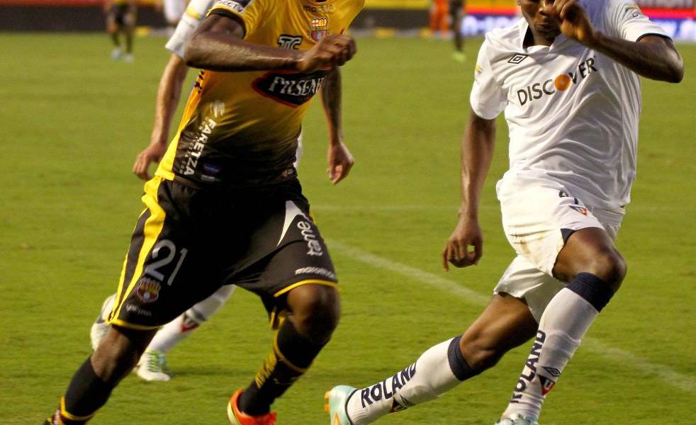 Las dos caras de la moneda: Emelec cerca del título y Macará descendido