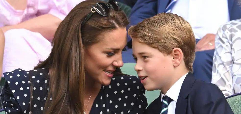El hijo mayor del príncipe William y Kate Middleton reaparece en un partido tras el diagnóstico de cáncer de su madre