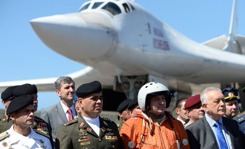 OEA expresa preocupación por aviones rusos en Venezuela