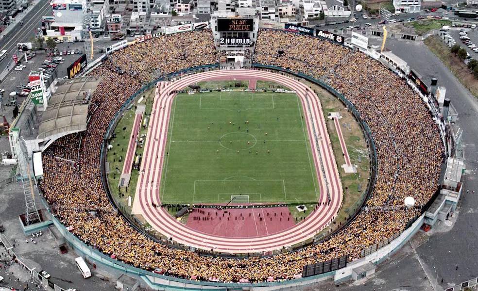 El ministro de Deportes prevé la restauración del estadio Atahualpa en dos años