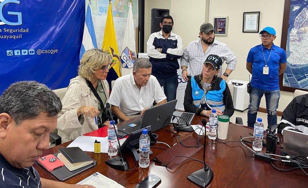 Cynthia Viteri: pueden manifestar de manera pacífica, pero serán sacados con la misma fuerza con la que intenten ingresar