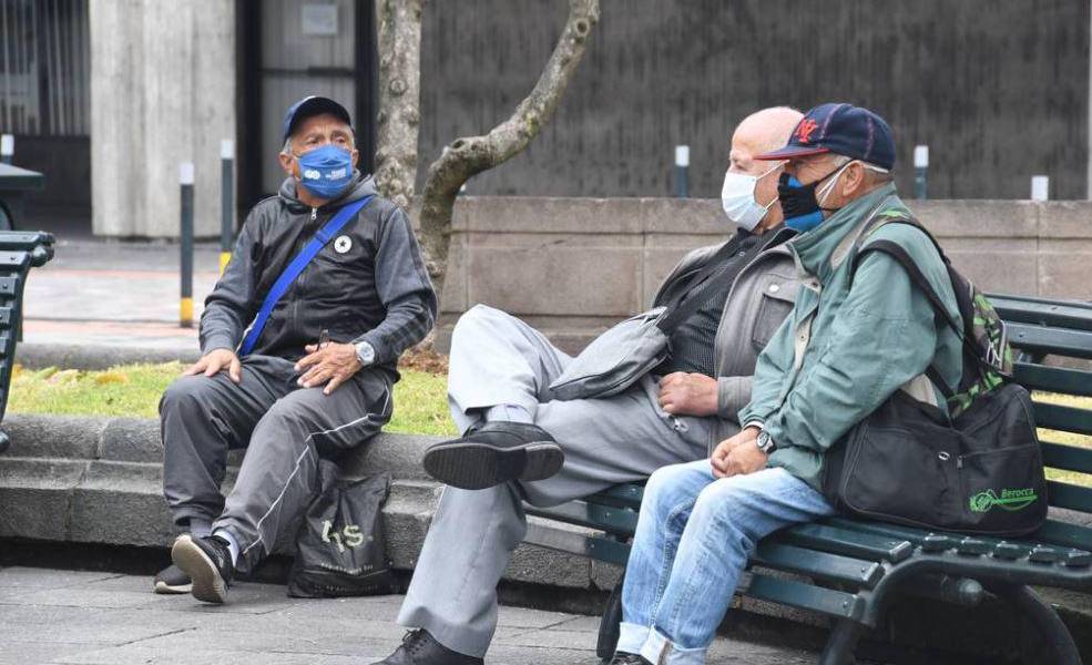 Revelación sobre el Fondo de Salud del IESS causa reacciones