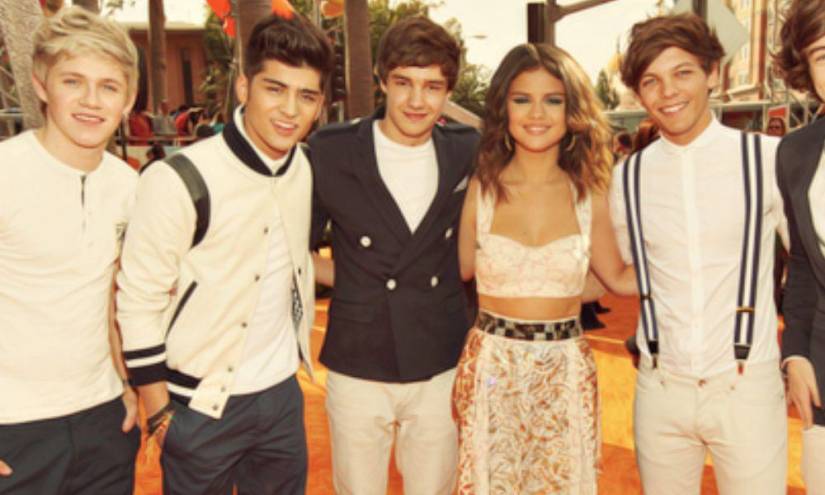 Selena Gómez junto a 'One Direction'.