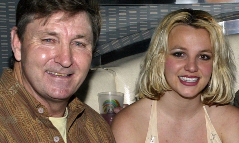 Britney Spears y su padre, Jamie Spears en 2006.