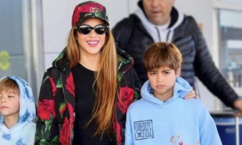 Shakira junto a sus hijos en una imagen de archivo.