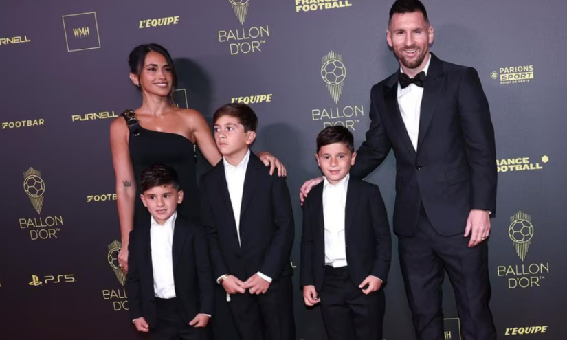 Look elegido por la familia Messi para la ceremonia del Balón de Oro.