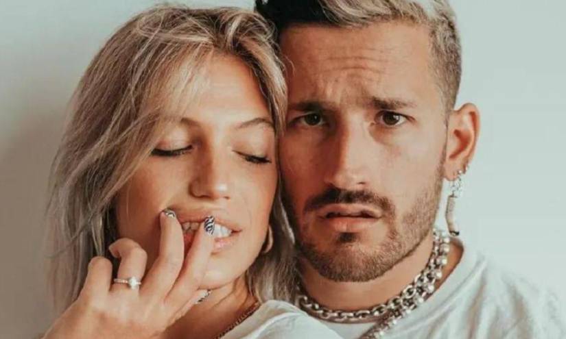 Ricky Montaner se tatúa una imagen íntima de su esposa y abre polémica en redes sociales