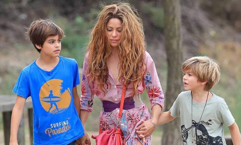Shakira junto a Sasha y Milan en una imagen de archivo.