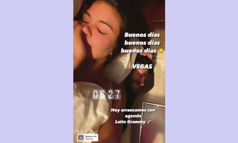 Imagen en redes sociales de la pareja de esposo, Dayanara y Jonathan Estrada, en Las Vegas debido a los Latin Grammy 2022.