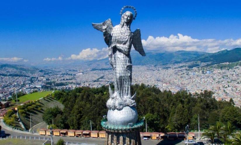 Virgen del Panecillo, ubicada en la ciudad de Quito, en una imagen de archivo.
