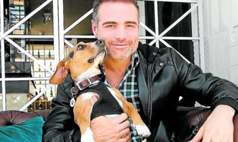 Roberto Manrique encontró a Mila en las calles de Bogotá y le puso ese nombre porque ese mismo día llegó al millón de seguidores en Instagram.