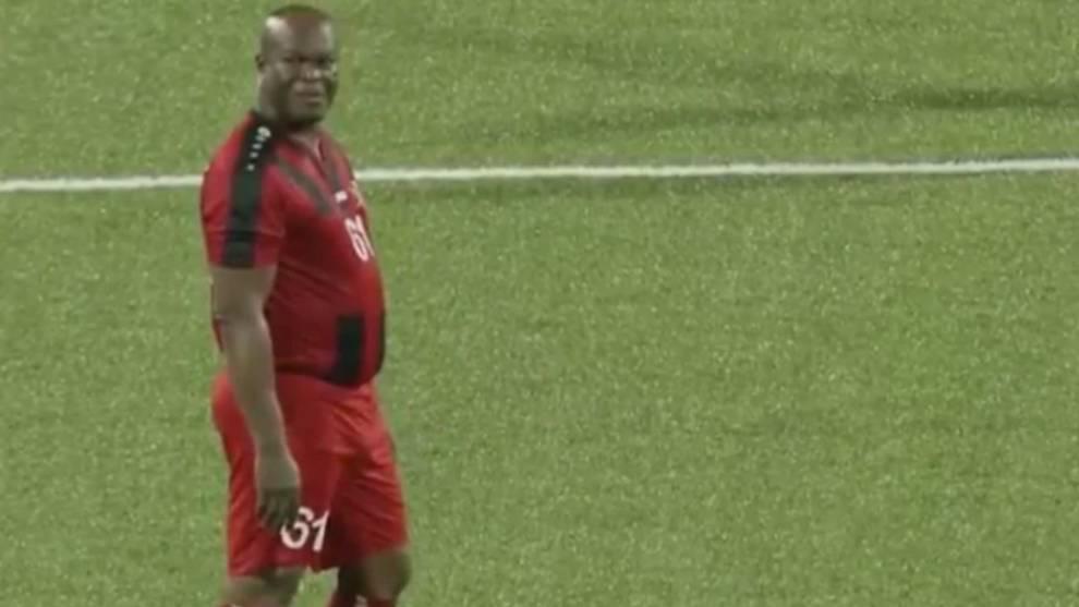 El vicepresidente de Surinam debuta con 60 años en la Concacaf