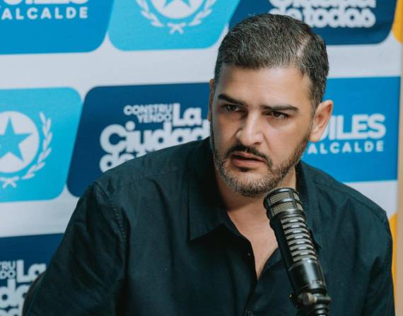 El alcalde Aquiles Álvarez, en una entrevista radial este miércoles 3 de diciembre.