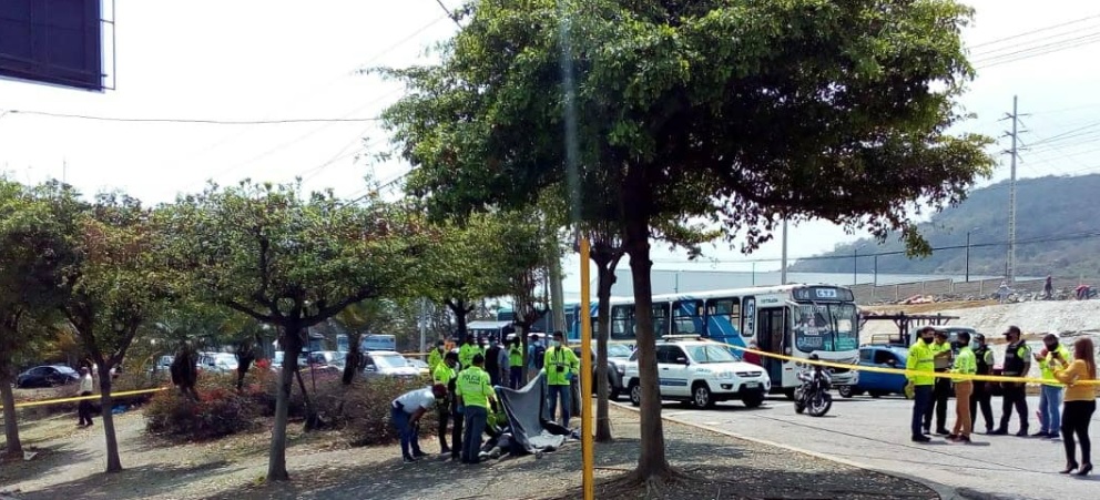 Sicariato en Guayaquil: Mujer de 31 años es asesinada a tiros