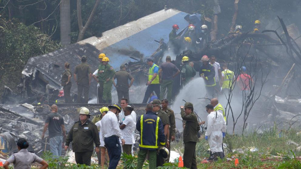 Cuba identifica a 20 de los 110 cuerpos tras accidente aéreo