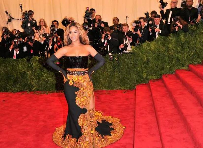 Beyoncé en la alfombra roja de la Met Gala 2013 en Nueva York.