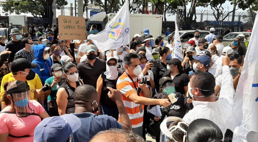 Gremios sindicales buscan que el Gobierno dé marcha atrás en las medidas tomadas