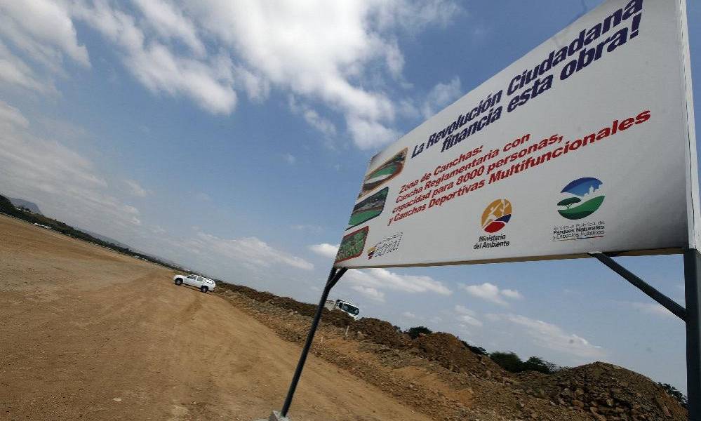 Presidente indica que Gobierno expropiaría terrenos si no hay acuerdo con el Issfa