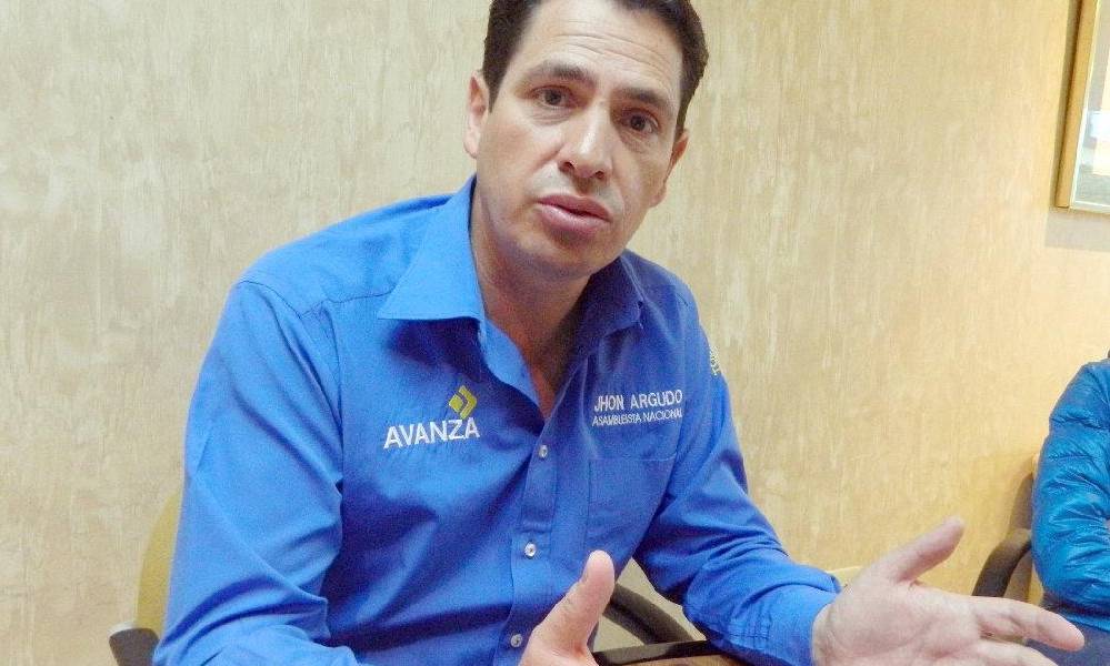 Partido Avanza insta a diálogo entre Paco Moncayo y Cynthia Viteri